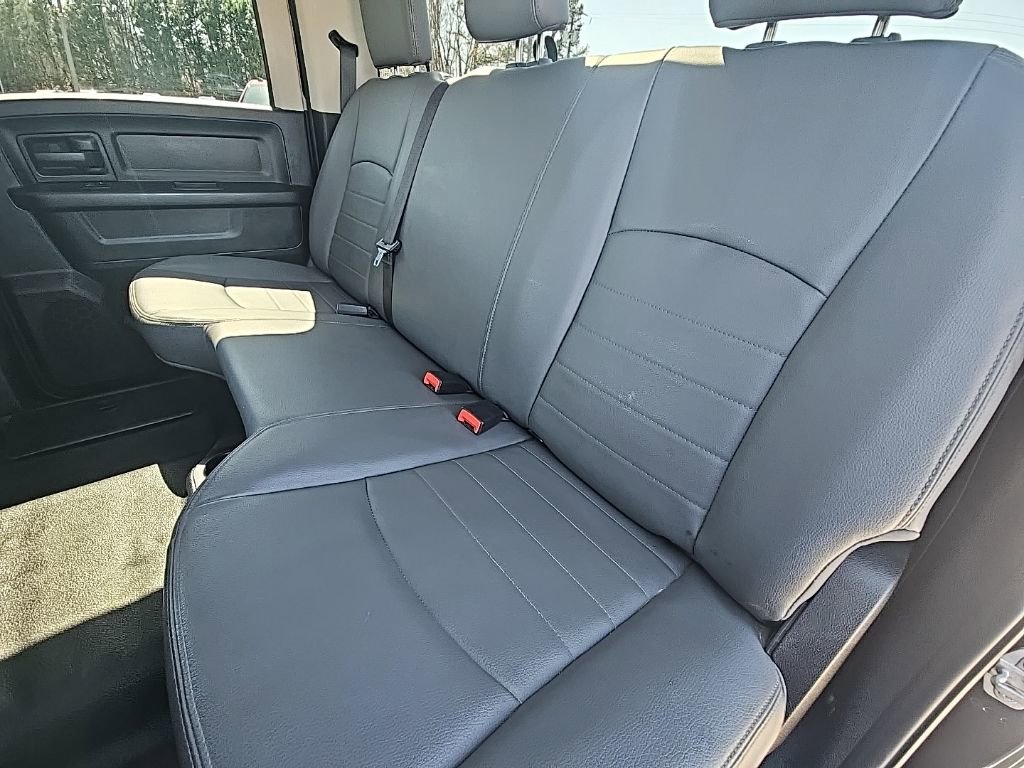 Used 2017 RAM 2500 Tradesman w/ Chrome Appearance Group image 13