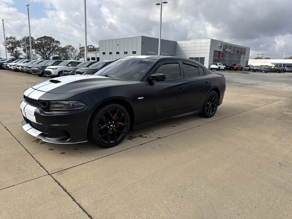 Used 2020 Dodge Charger R/T w/ Plus Group image 2