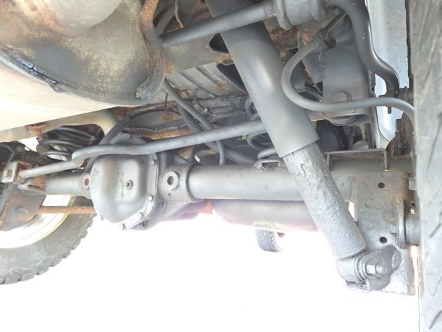 Used 2015 Jeep Wrangler Unlimited Sahara w/ Connectivity Group AWD/4WD image 85