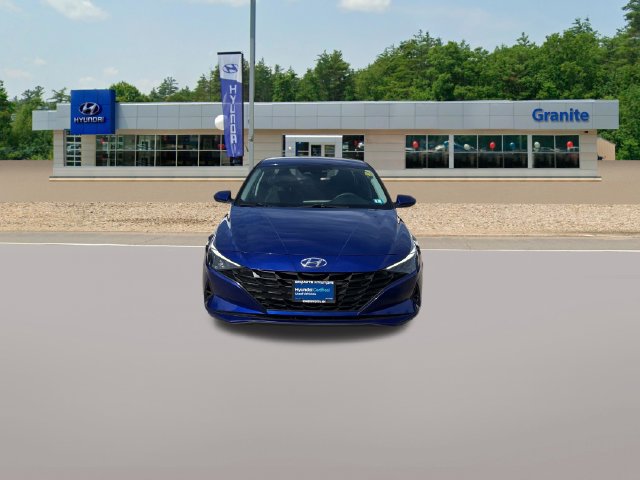 Used 2022 Hyundai Elantra SEL FWD image 3