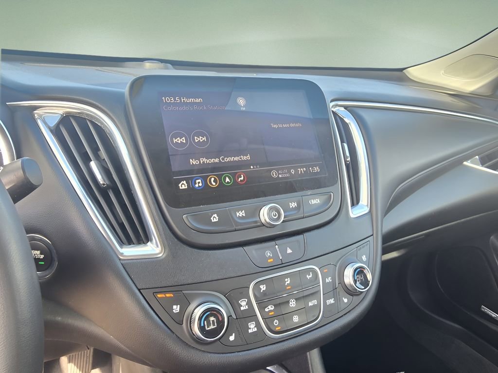 Used 2024 Chevrolet Malibu LT image 21