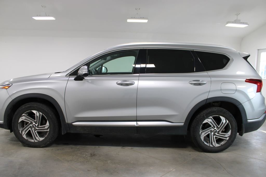 Used 2022 Hyundai Santa Fe SEL w/ Convenience Package FWD image 6