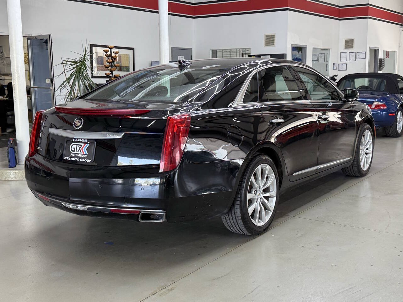 Used 2015 Cadillac XTS Luxury AWD/4WD image 5