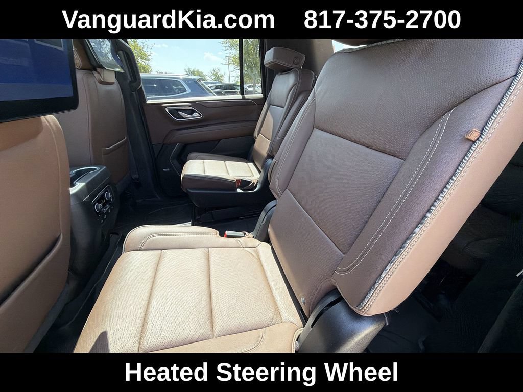 Used 2024 Chevrolet Suburban High Country w/ Advanced Technology Package AWD/4WD image 28