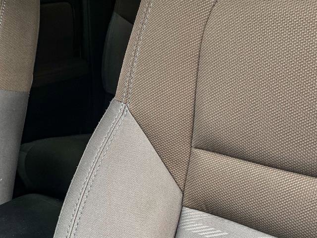 Used 2023 Nissan Frontier SV w/ SV Convenience Package image 24