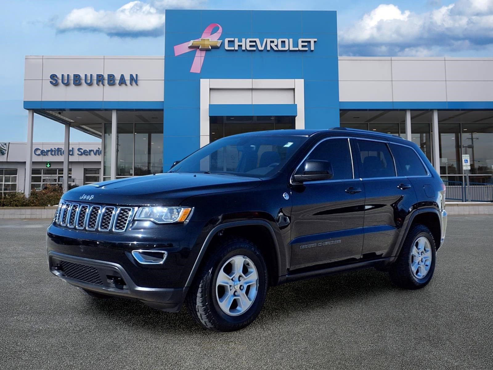 Used 2017 Jeep Grand Cherokee Laredo w/ Quick Order Package 23E AWD/4WD image 1
