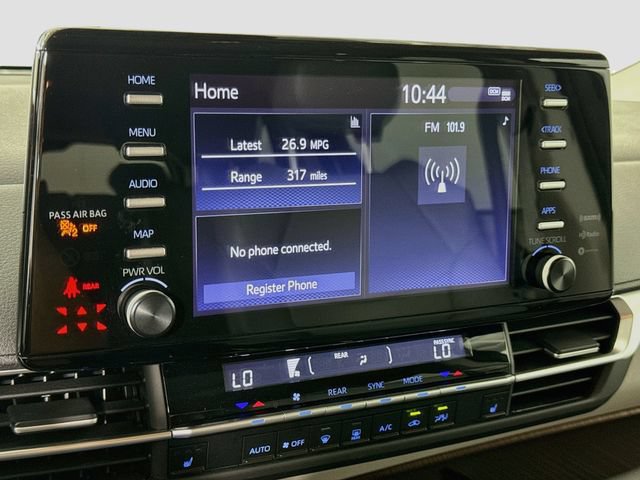 Certified 2024 Toyota Sienna XLE FWD image 16