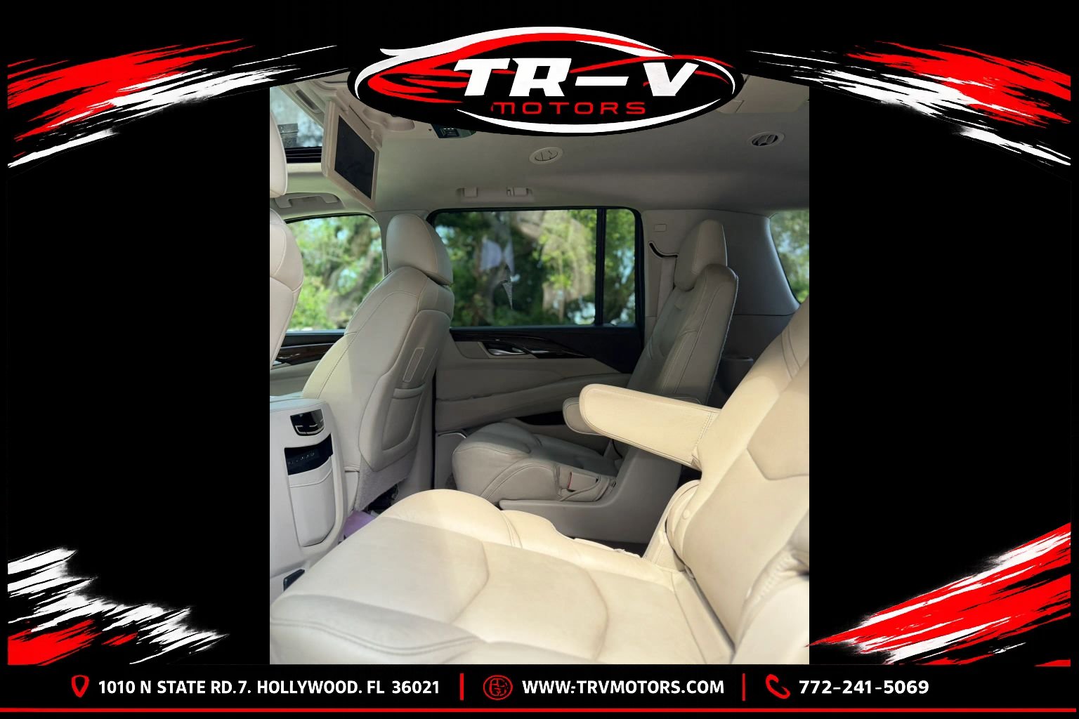 Used 2017 Cadillac Escalade ESV Luxury AWD/4WD image 11