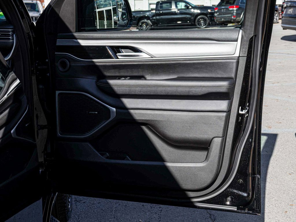 New 2025 Jeep Wagoneer Series II image 13