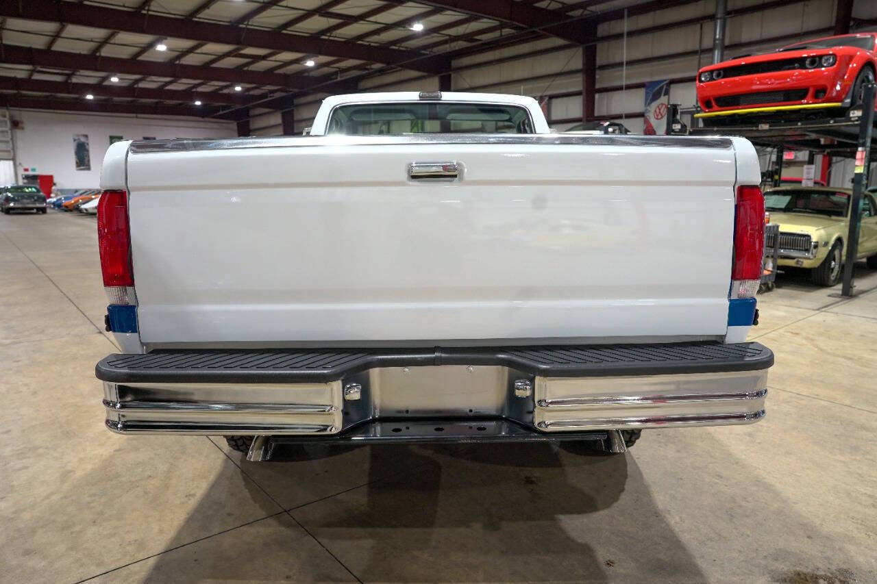 Used 1989 Ford F250 4x4 Regular Cab image 7
