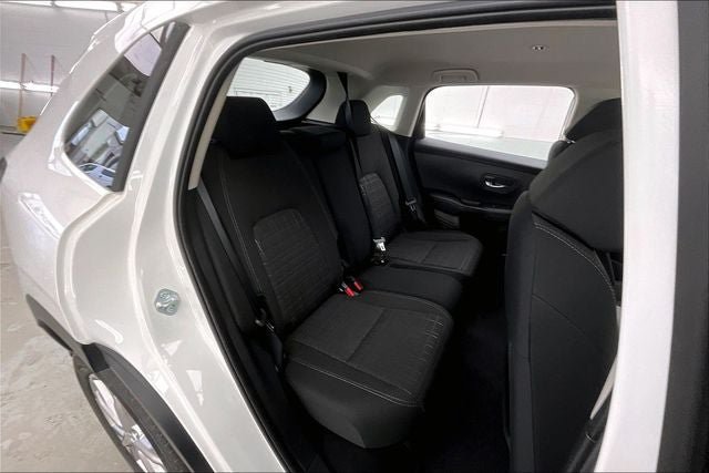 Certified 2024 Honda HR-V LX image 18