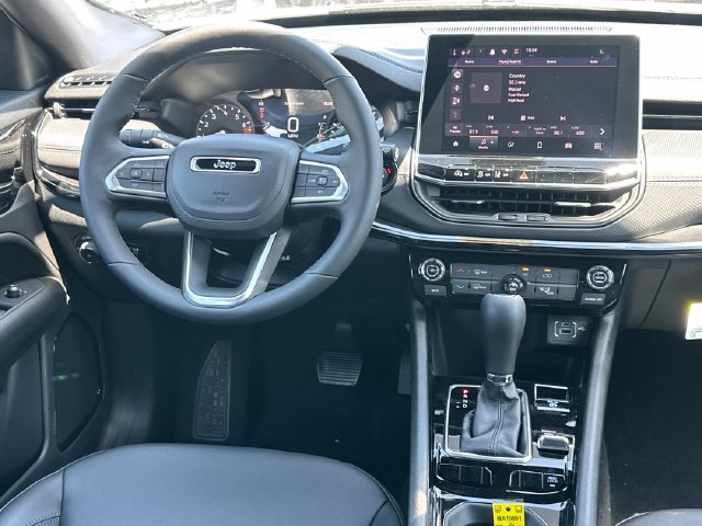 New 2026 Jeep Compass Latitude AWD/4WD image 16