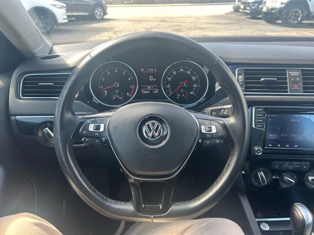 Used 2016 Volkswagen Jetta SEL image 18