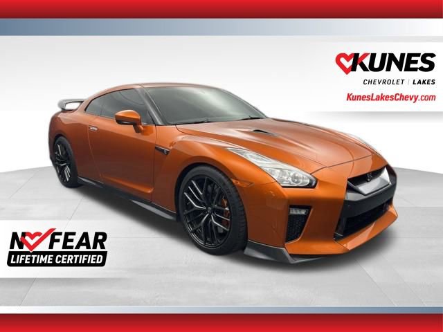 Used 2017 Nissan GT-R Premium AWD/4WD image 1