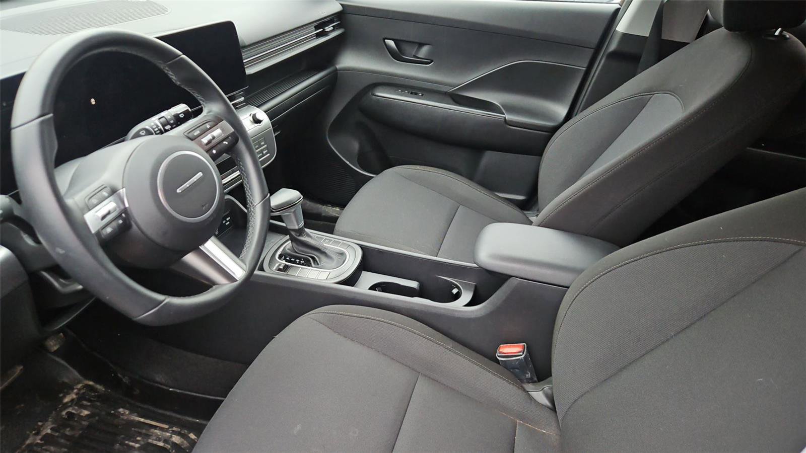 Certified 2024 Hyundai Kona SEL image 6