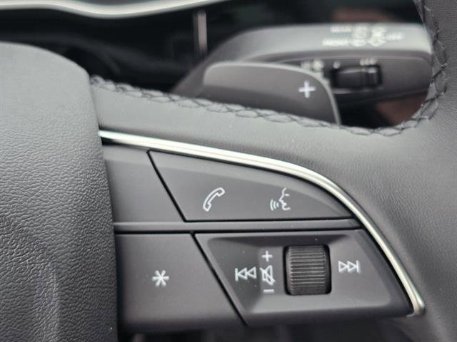 Used 2025 Audi Q3 2.0T Premium w/ Convenience Package image 23