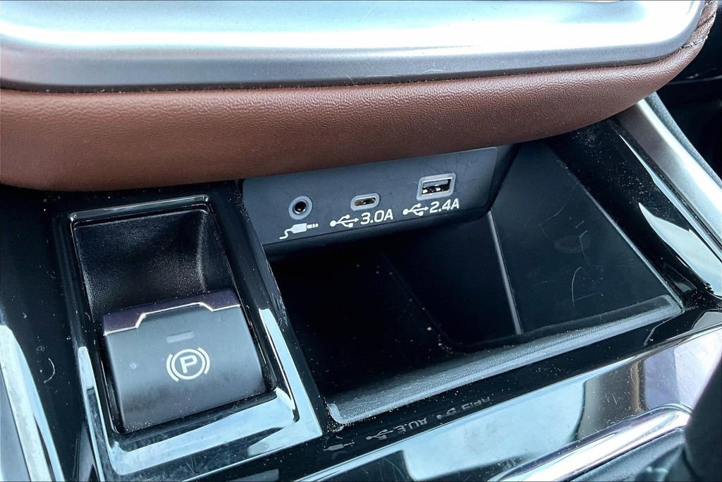 Used 2024 Subaru Outback Touring image 15