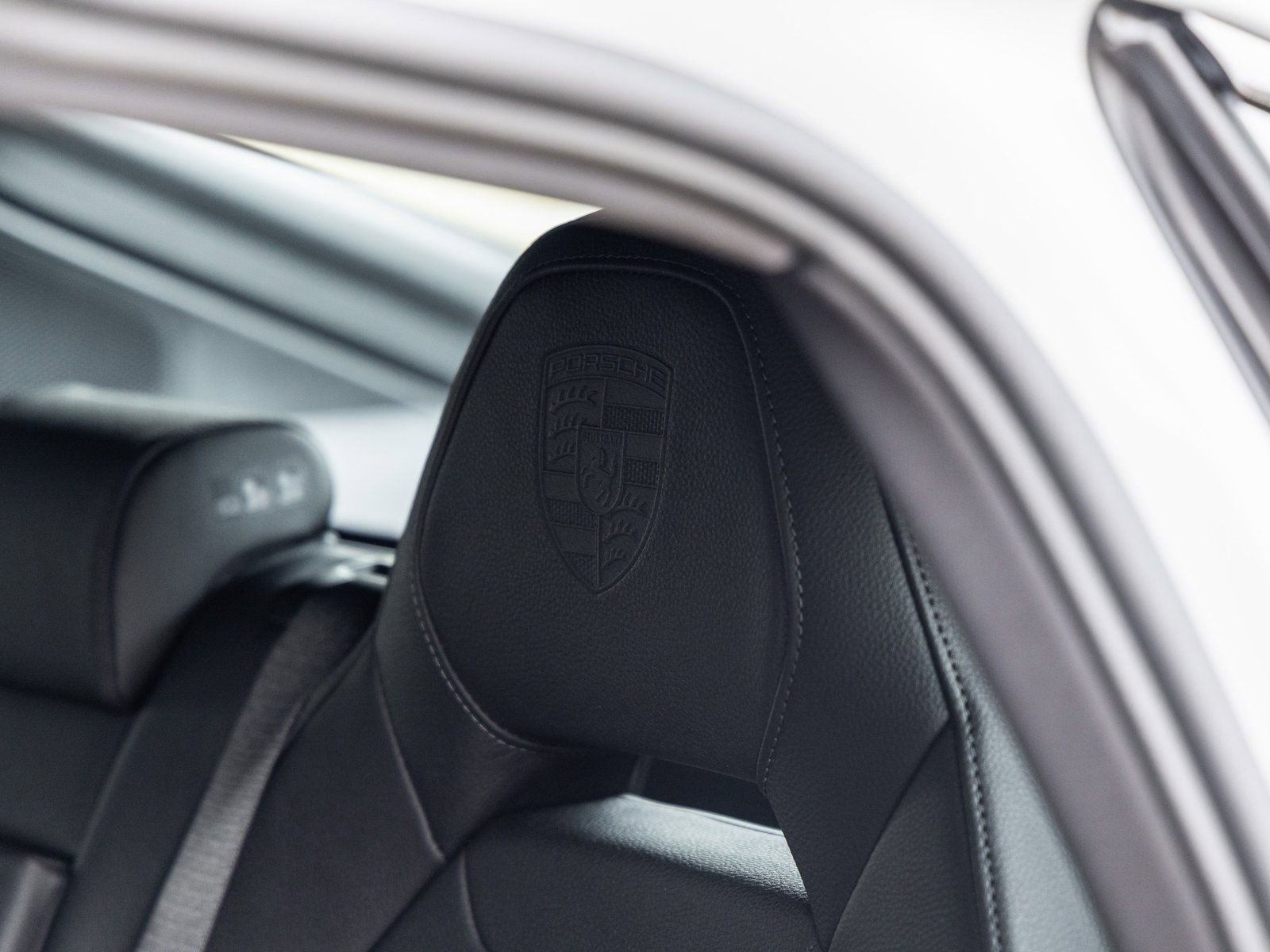 New 2026 Porsche Panamera 4 AWD/4WD image 39