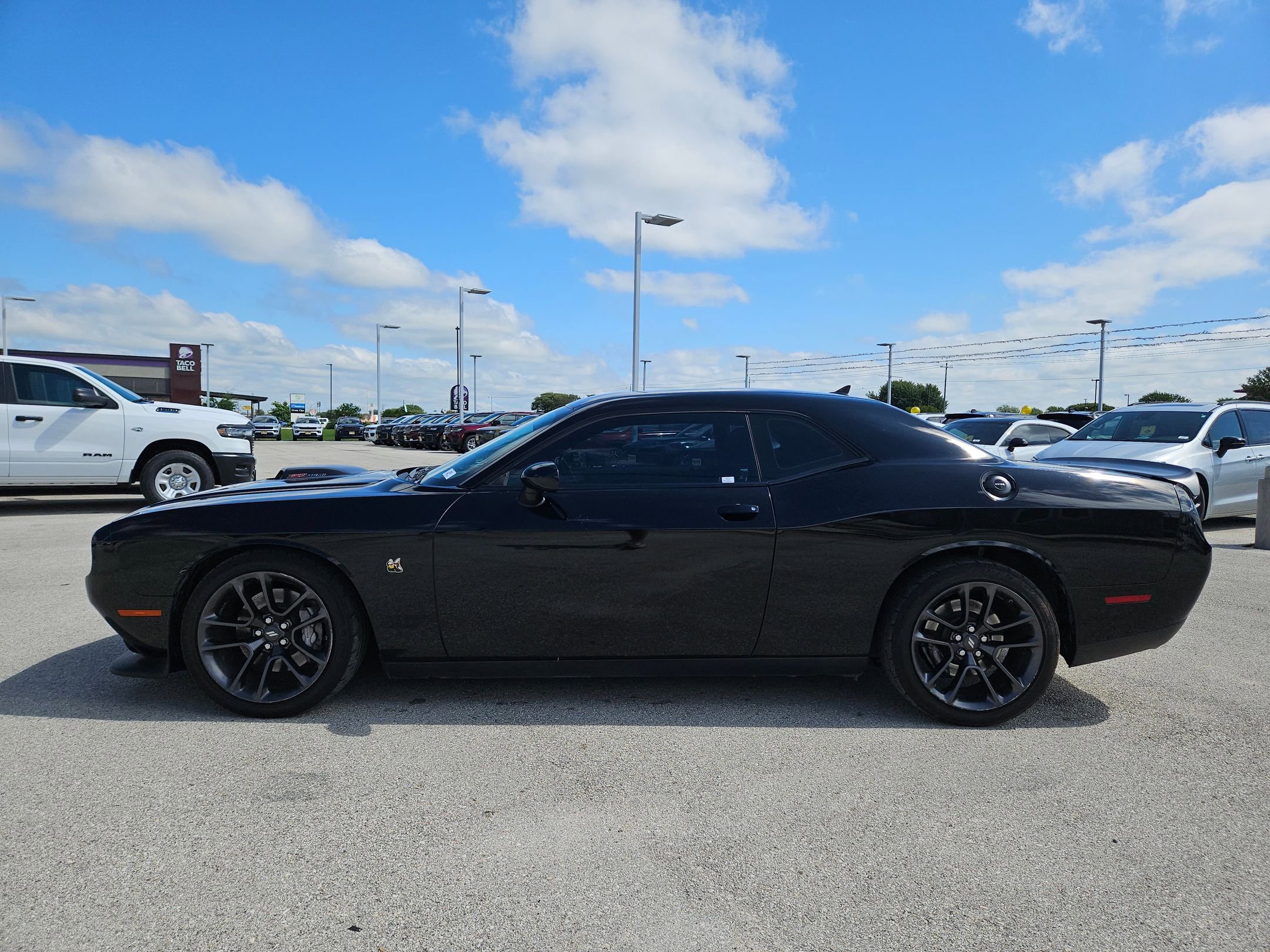 Used 2021 Dodge Challenger R/T Scat Pack w/ Shaker Package RWD image 6