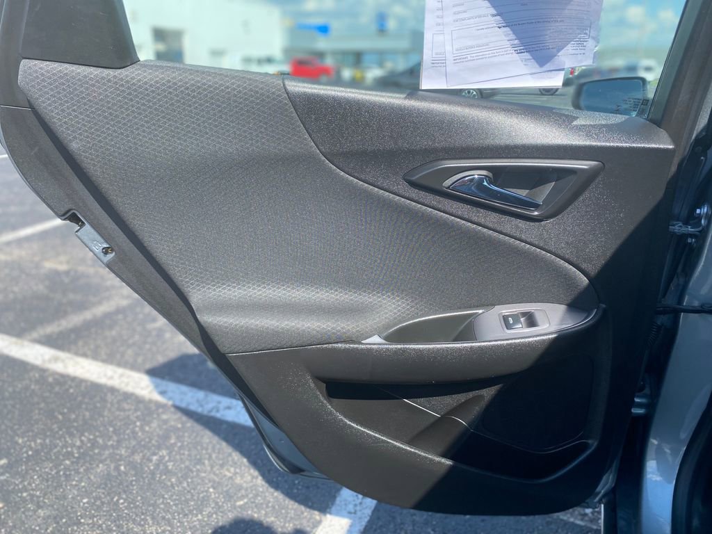 Used 2024 Chevrolet Malibu LT FWD image 16