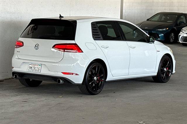 Used 2021 Volkswagen GTI SE FWD image 3