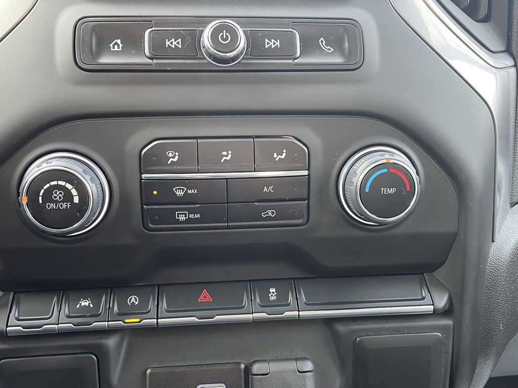 Certified 2025 Chevrolet Silverado 1500 W/T w/ WT Value Package image 32