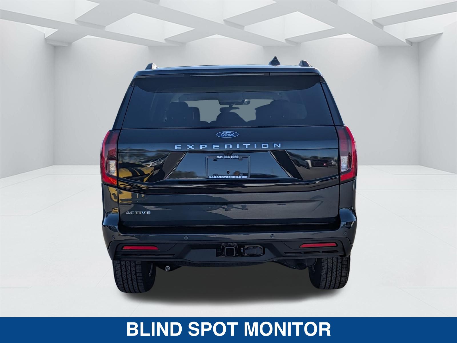 New 2026 Ford Expedition Active RWD image 7