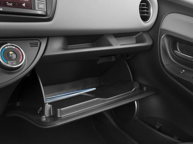 Used 2016 Toyota Yaris L image 21