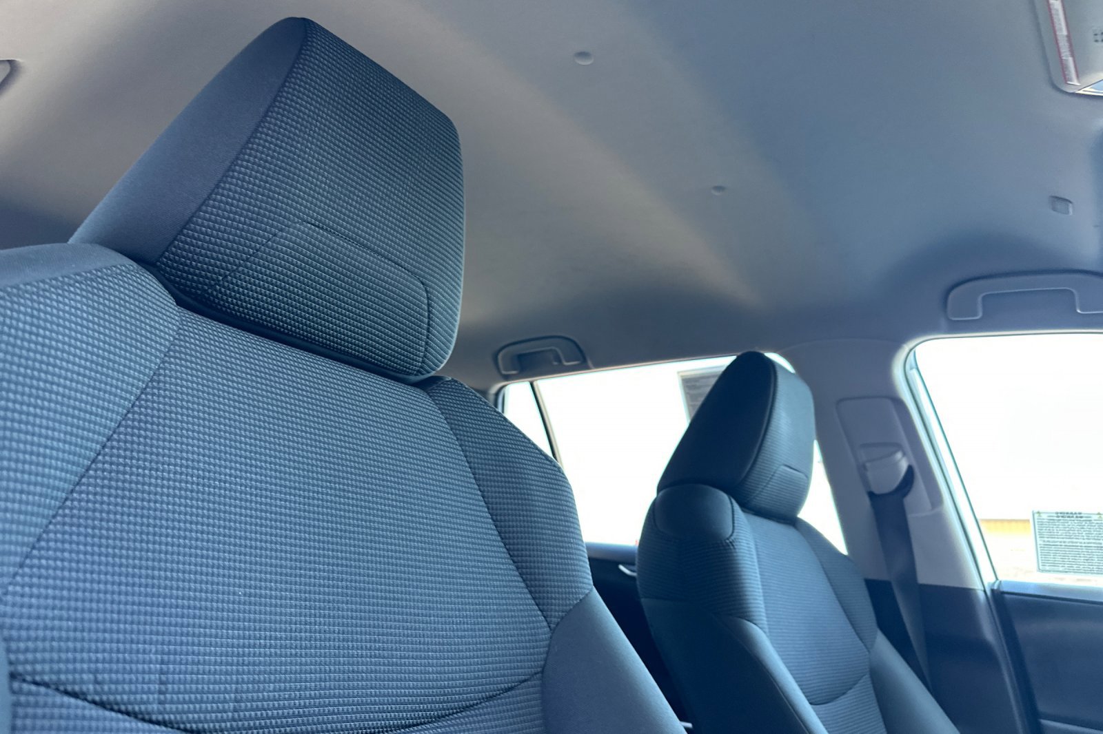 Used 2023 Toyota RAV4 LE image 17