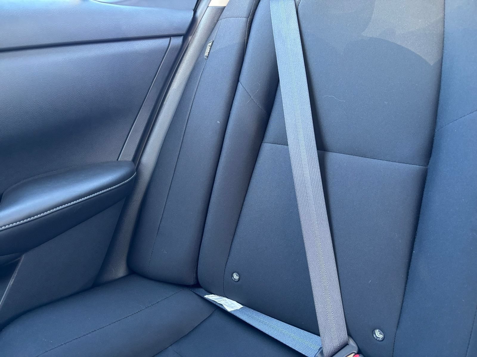 Used 2025 Nissan Sentra S FWD image 36
