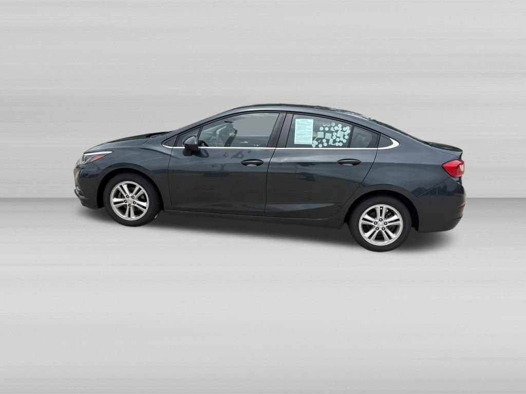 Used 2018 Chevrolet Cruze LT FWD image 7