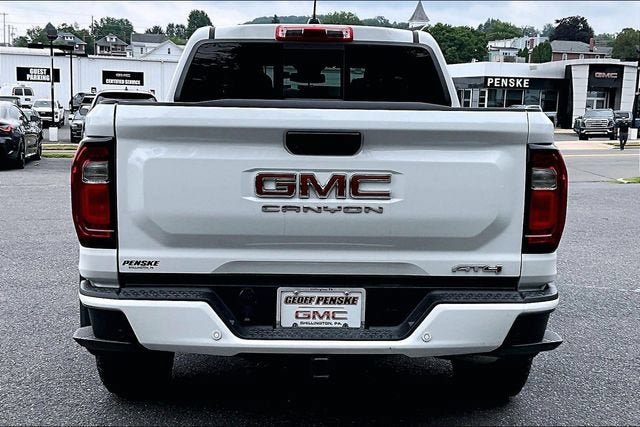 Used 2023 GMC Canyon AT4 w/ Technology Package AWD/4WD image 6