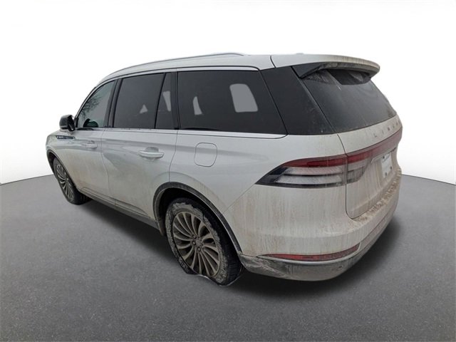 Used 2021 Lincoln Aviator Reserve w/ Elements Package Plus image 3