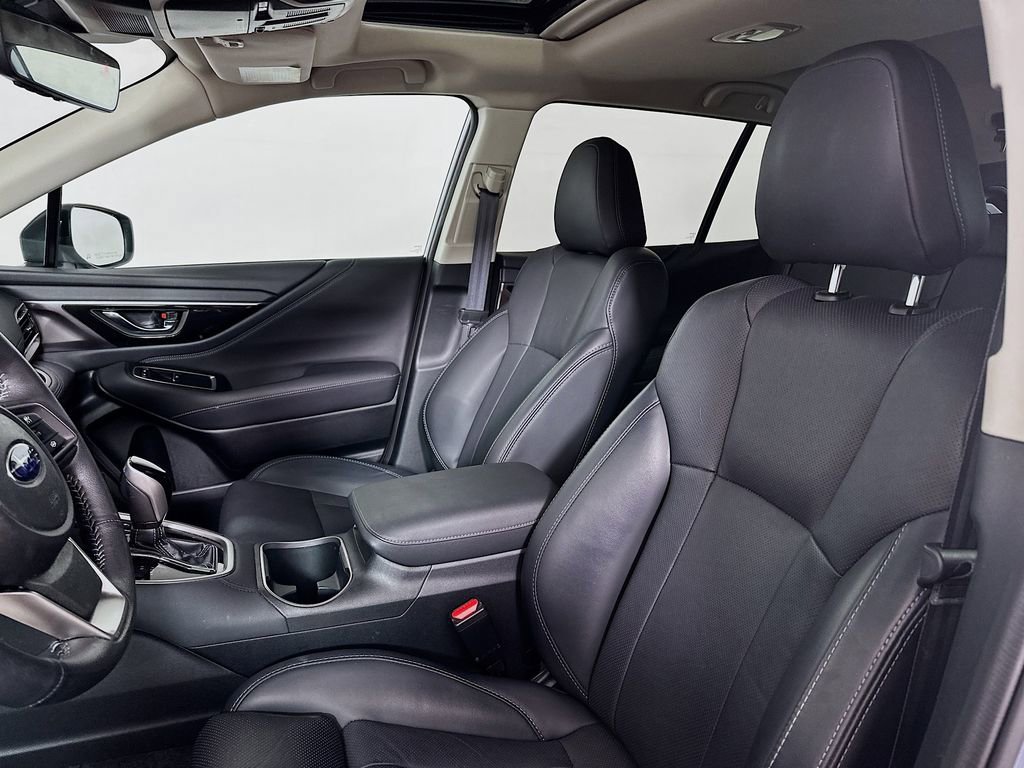 Used 2023 Subaru Outback Limited image 8
