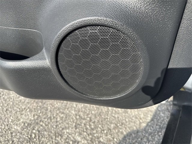 Used 2016 Nissan Rogue SV image 25