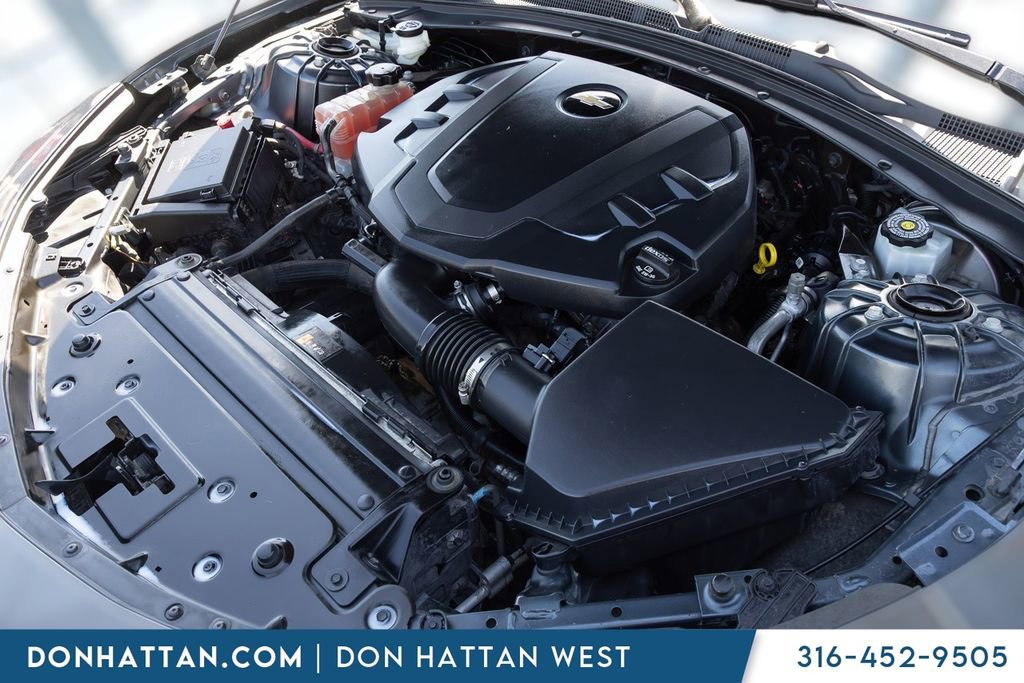 Used 2020 Chevrolet Camaro LT RWD image 31