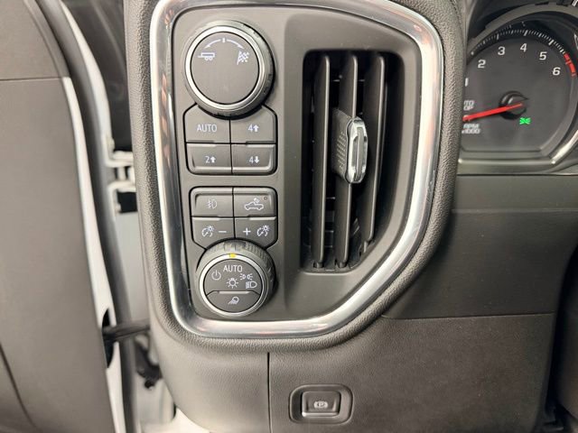 Certified 2019 Chevrolet Silverado 1500 LTZ w/ LTZ Premium Package image 19