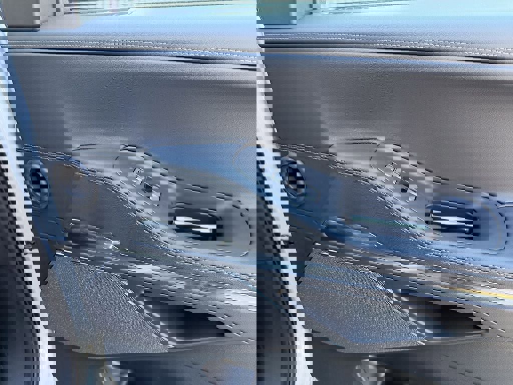 New 2026 Lincoln Navigator Reserve image 30