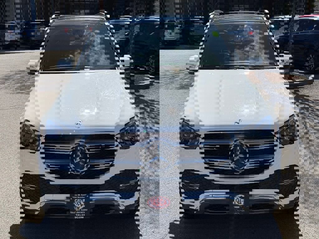Used 2021 Mercedes-Benz GLE 350 4MATIC image 2