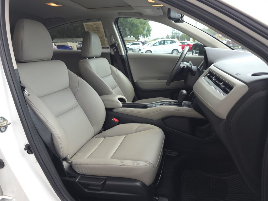 Used 2017 Honda HR-V EX-L image 15