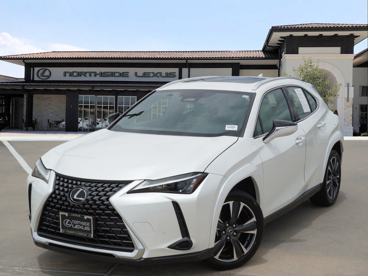 Certified 2025 Lexus UX 300h FWD w/ Accessory Package (Z1)