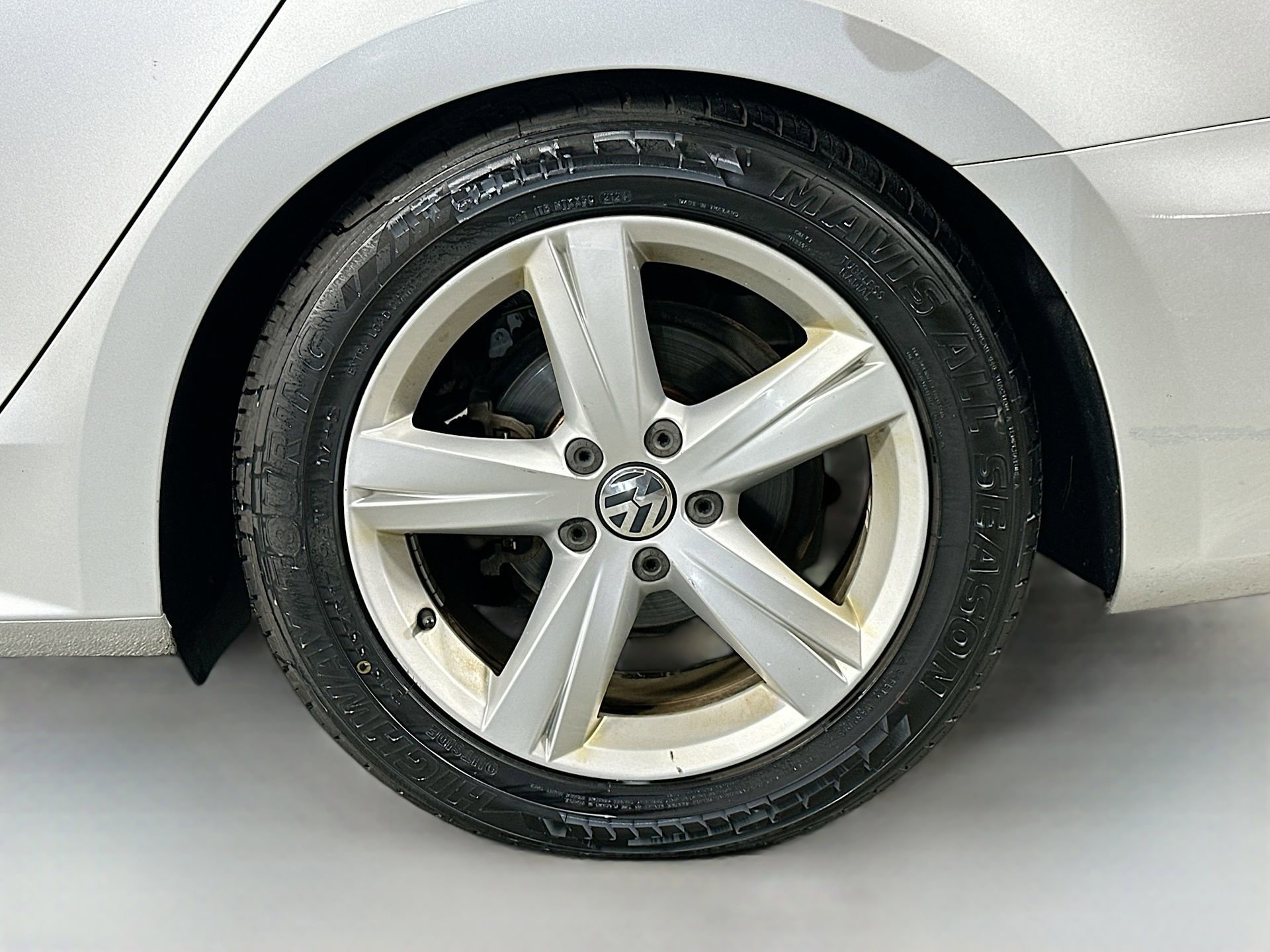 Used 2015 Volkswagen Passat 1.8T Limited Edition image 27