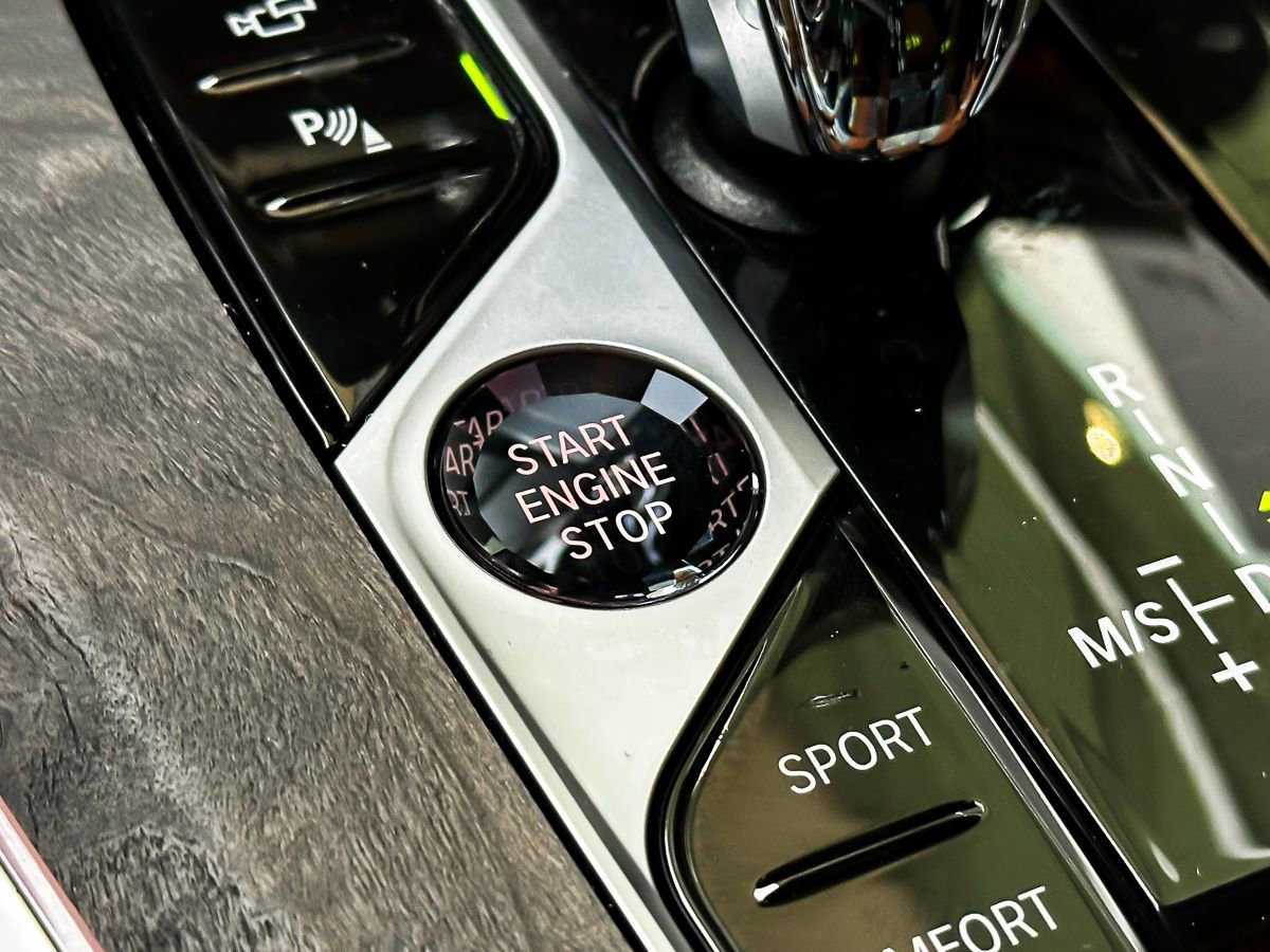 Certified 2023 BMW X5 sDrive40i w/ Luxury Seating Package image 21