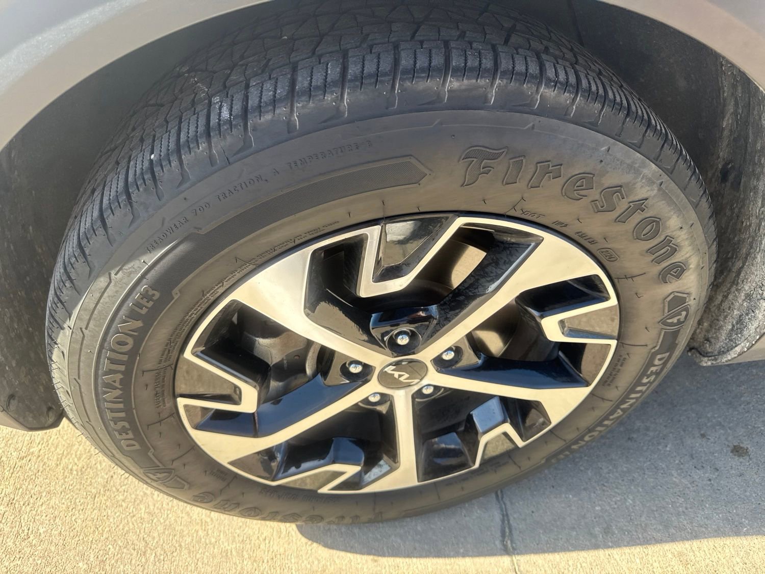 Used 2023 Kia Sportage EX FWD image 12