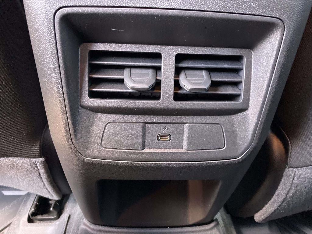 New 2026 GMC Canyon Elevation w/ Convenience Package image 14