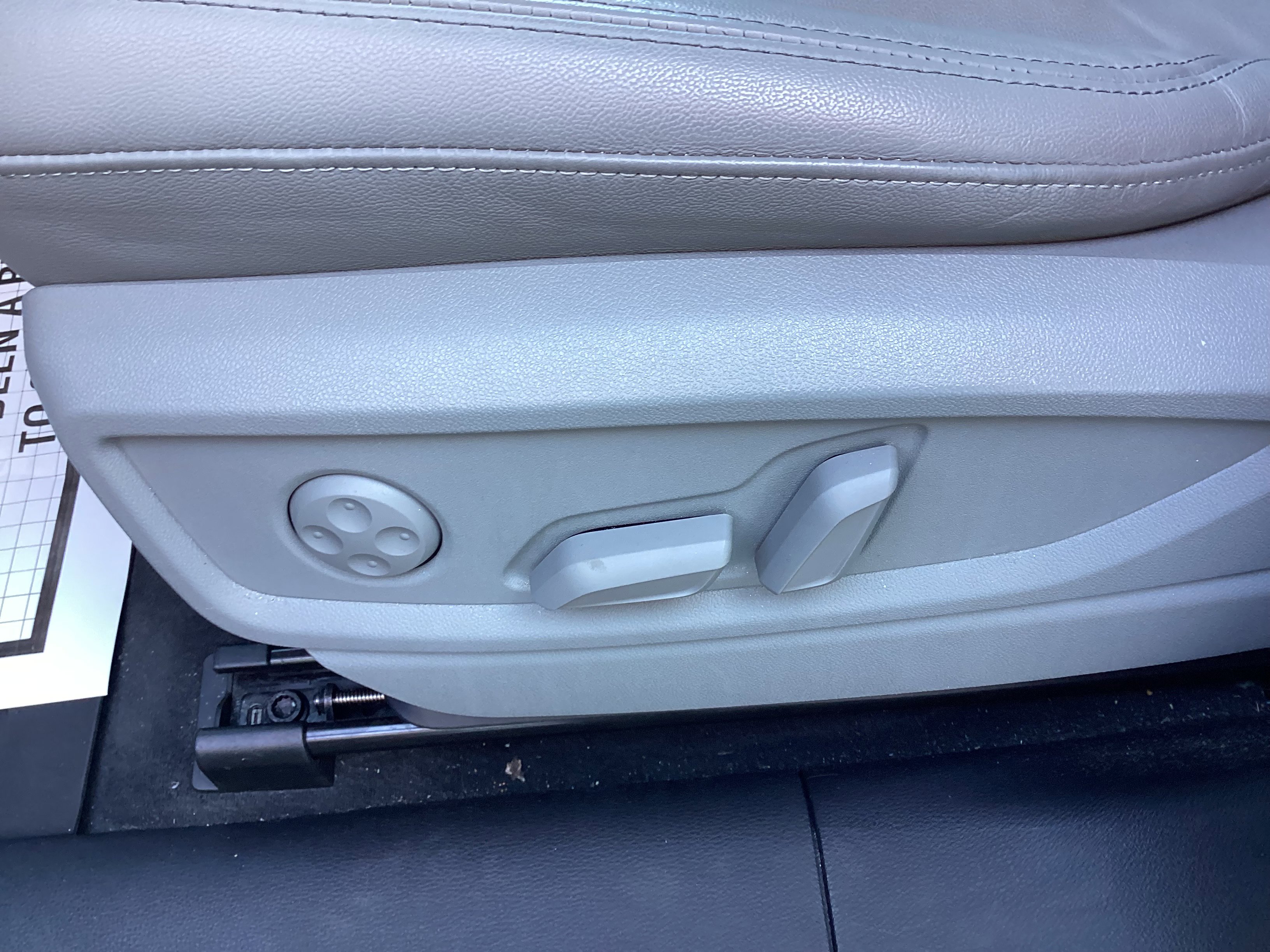 Used 2022 Audi Q5 2.0T Premium image 22