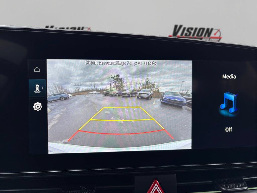 New 2026 Hyundai Elantra SEL FWD image 28