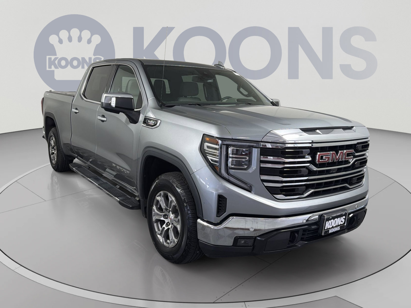 Used 2024 GMC Sierra 1500 SLT w/ SLT Convenience Package AWD/4WD image 10