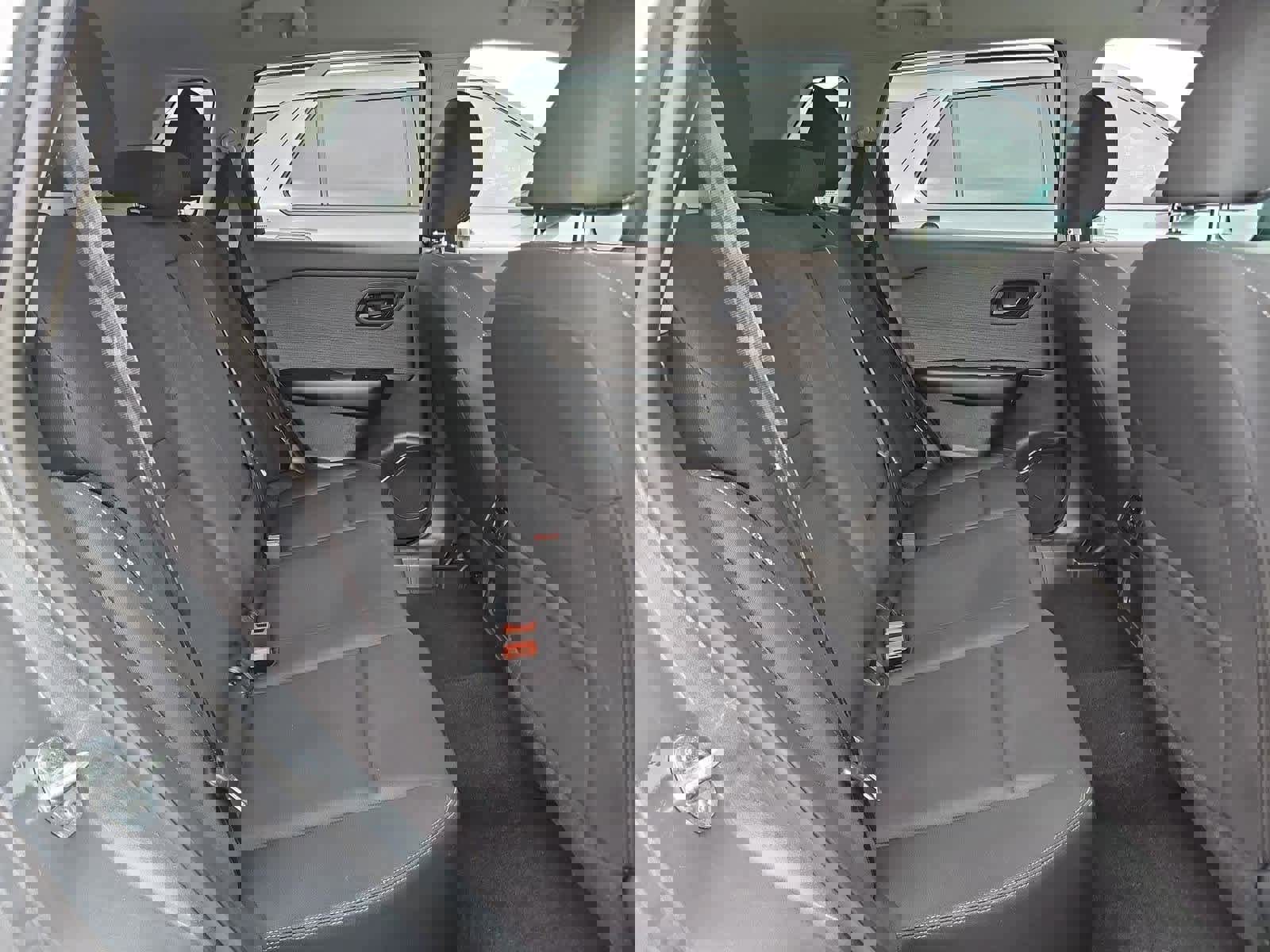 Used 2023 Nissan Rogue S image 20