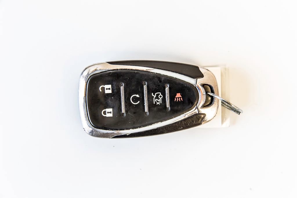 Used 2016 Chevrolet Malibu LT image 32